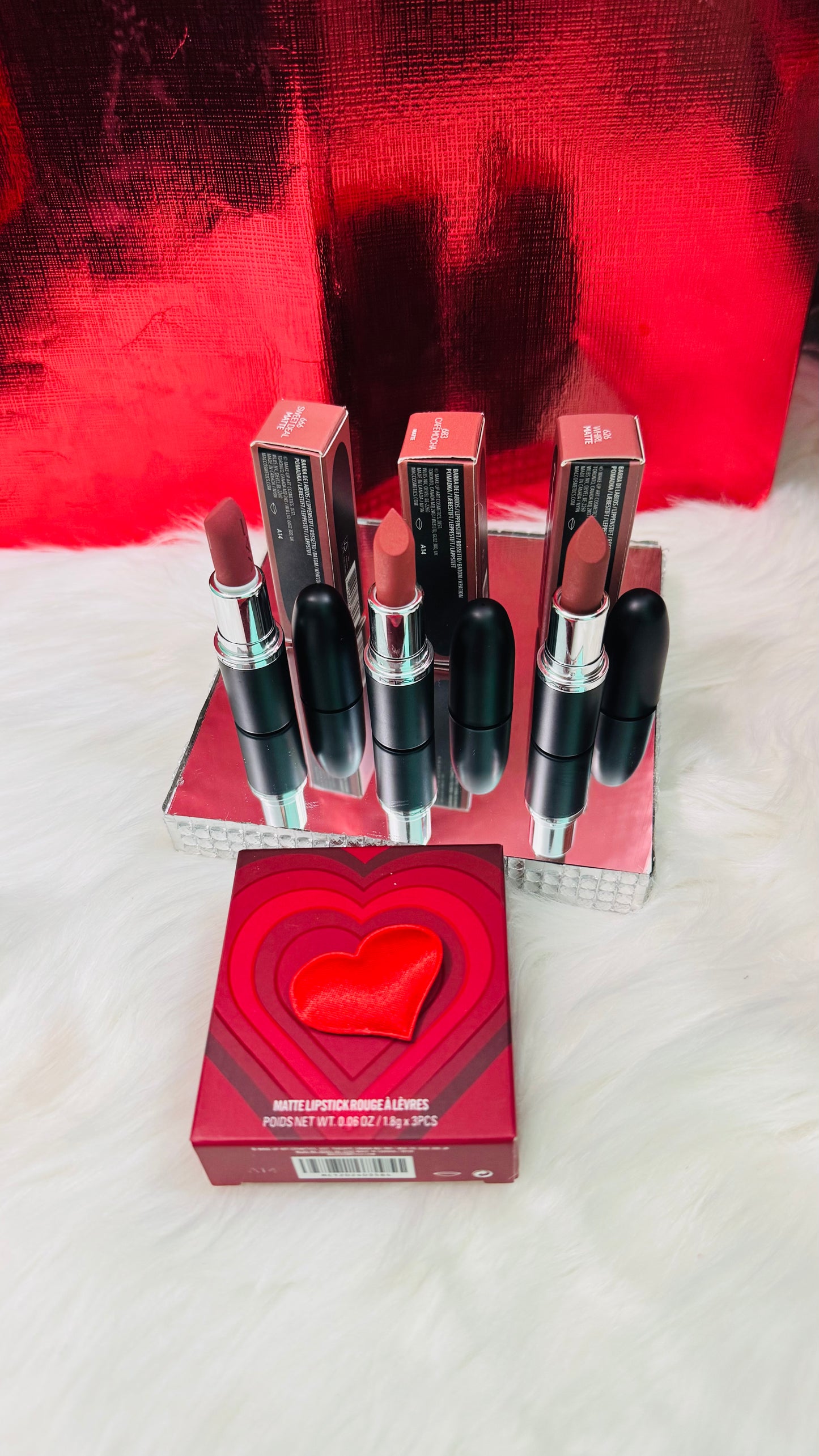LIPSTICK SET OF 3