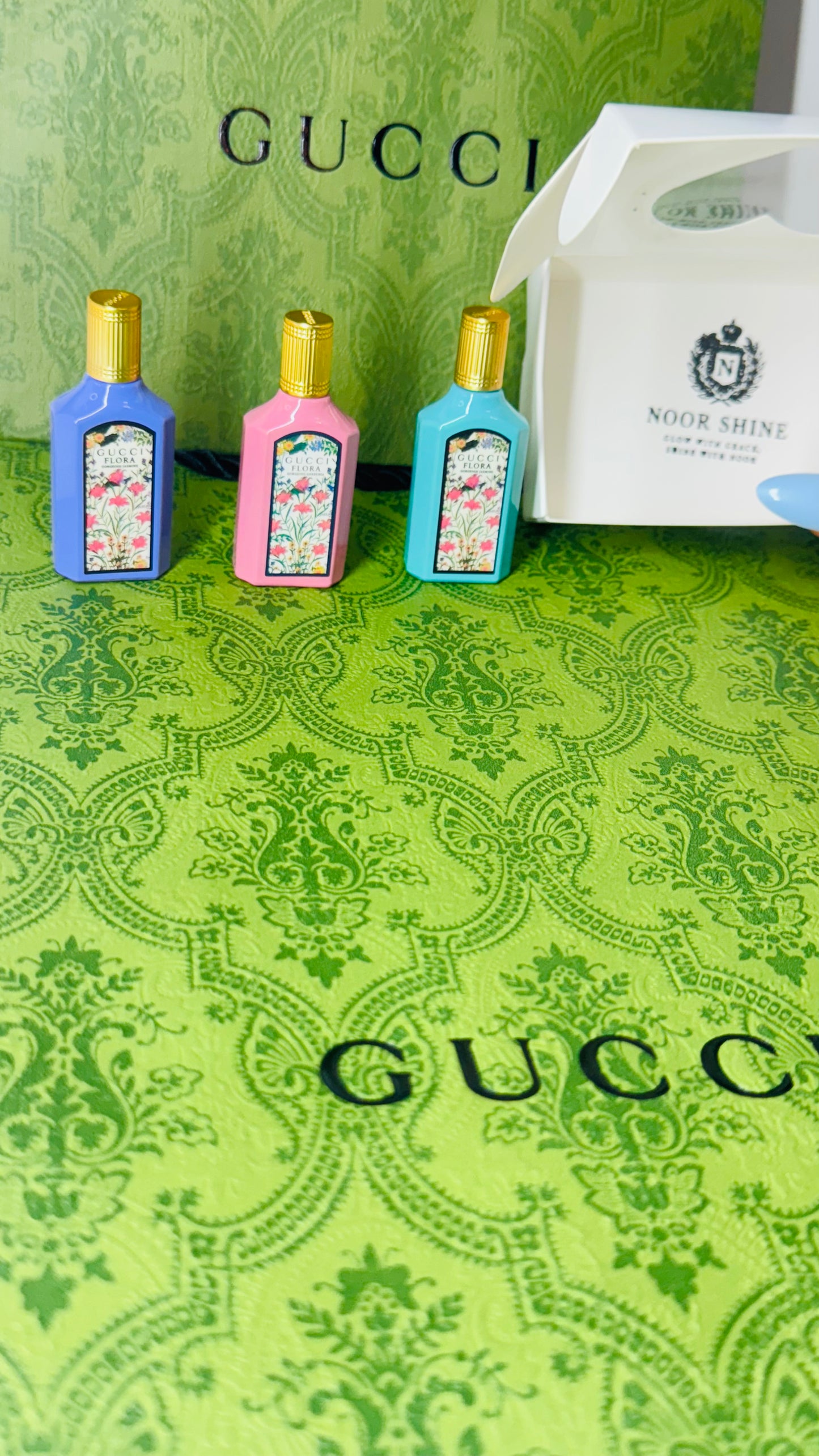 MINI PERFUMES TRAVEL SIZE