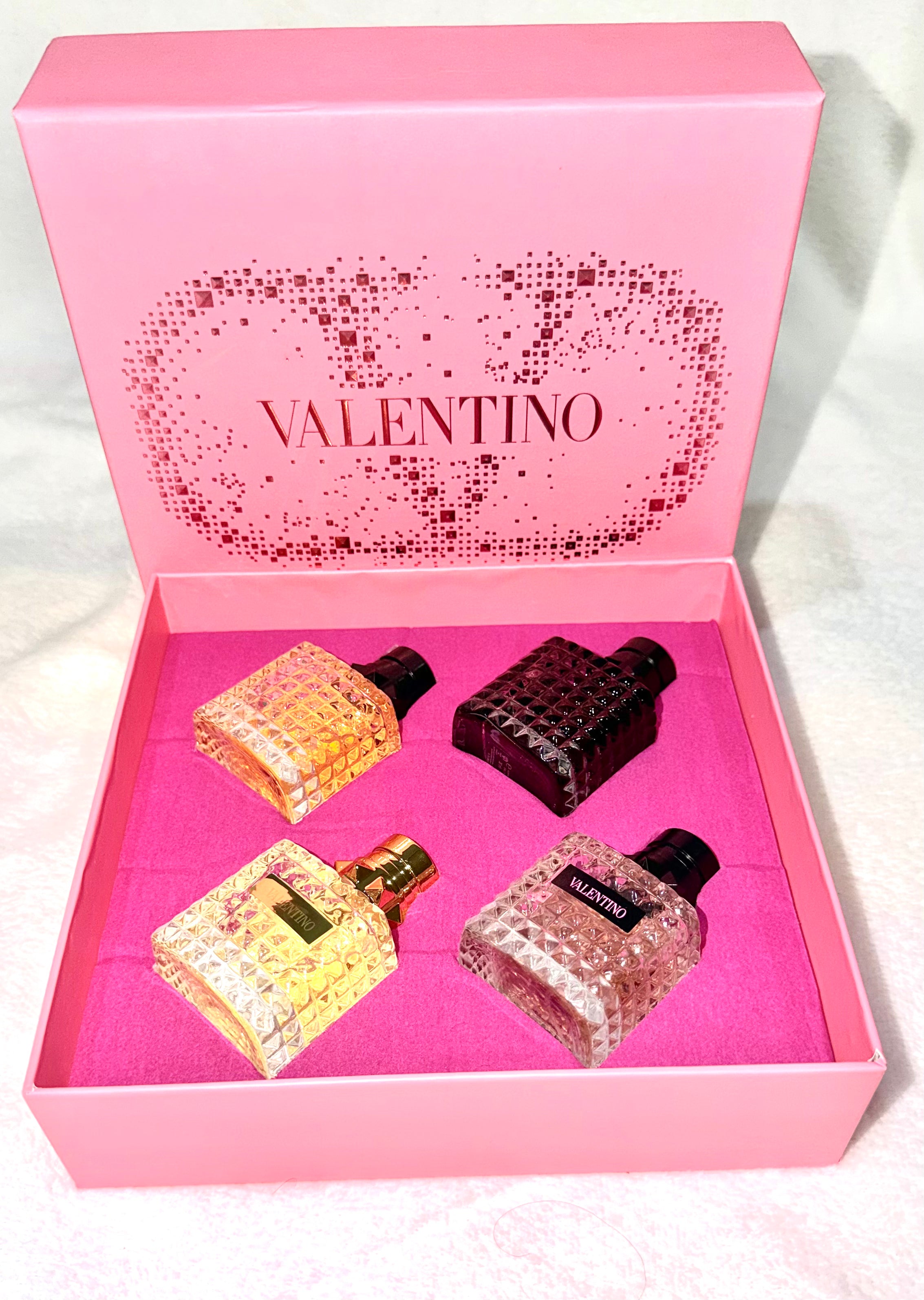 Luxury Perfume Gift Box – Pink Edition