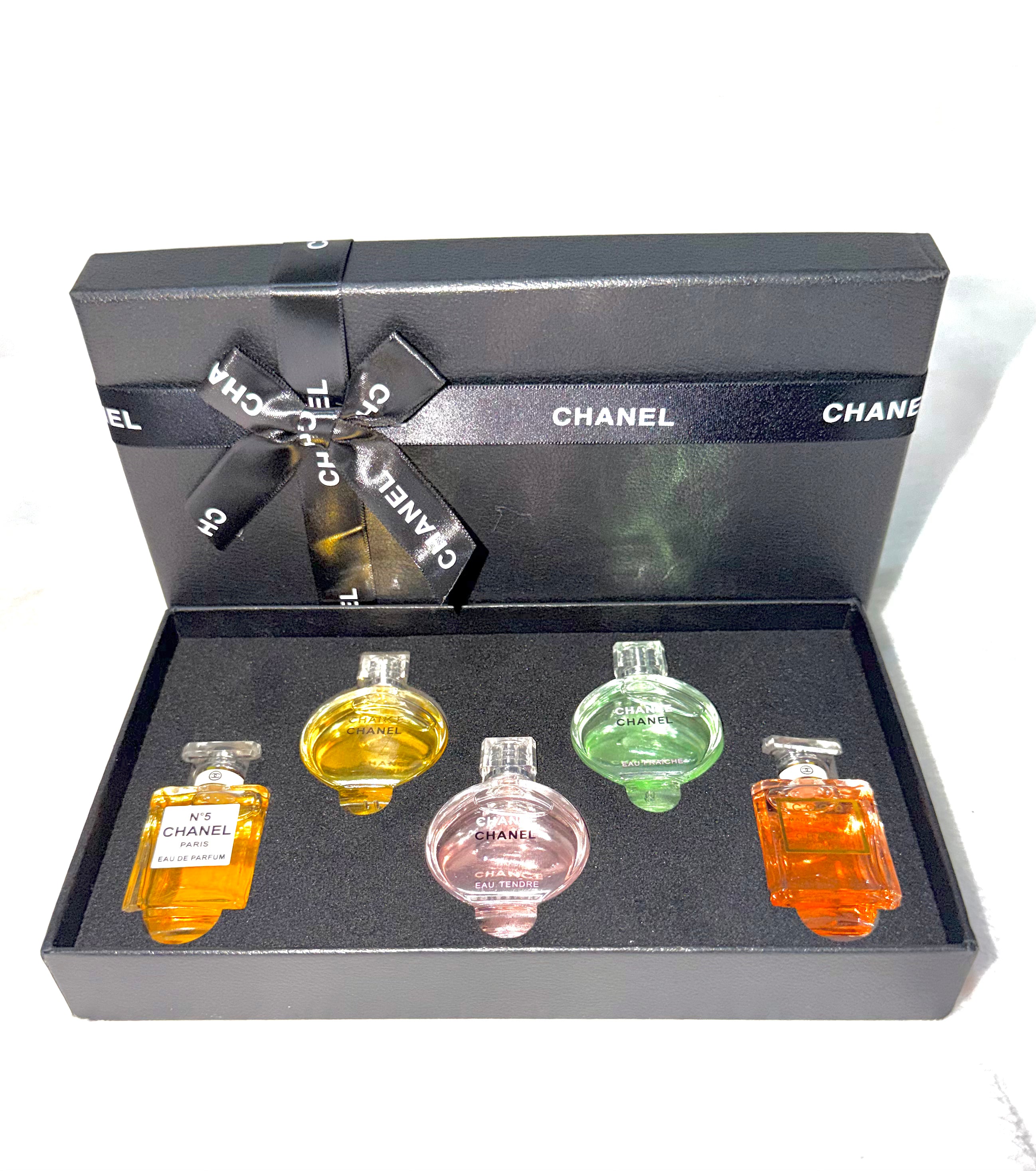 Noor Shine Elite Perfume Set – Luxury Engraving