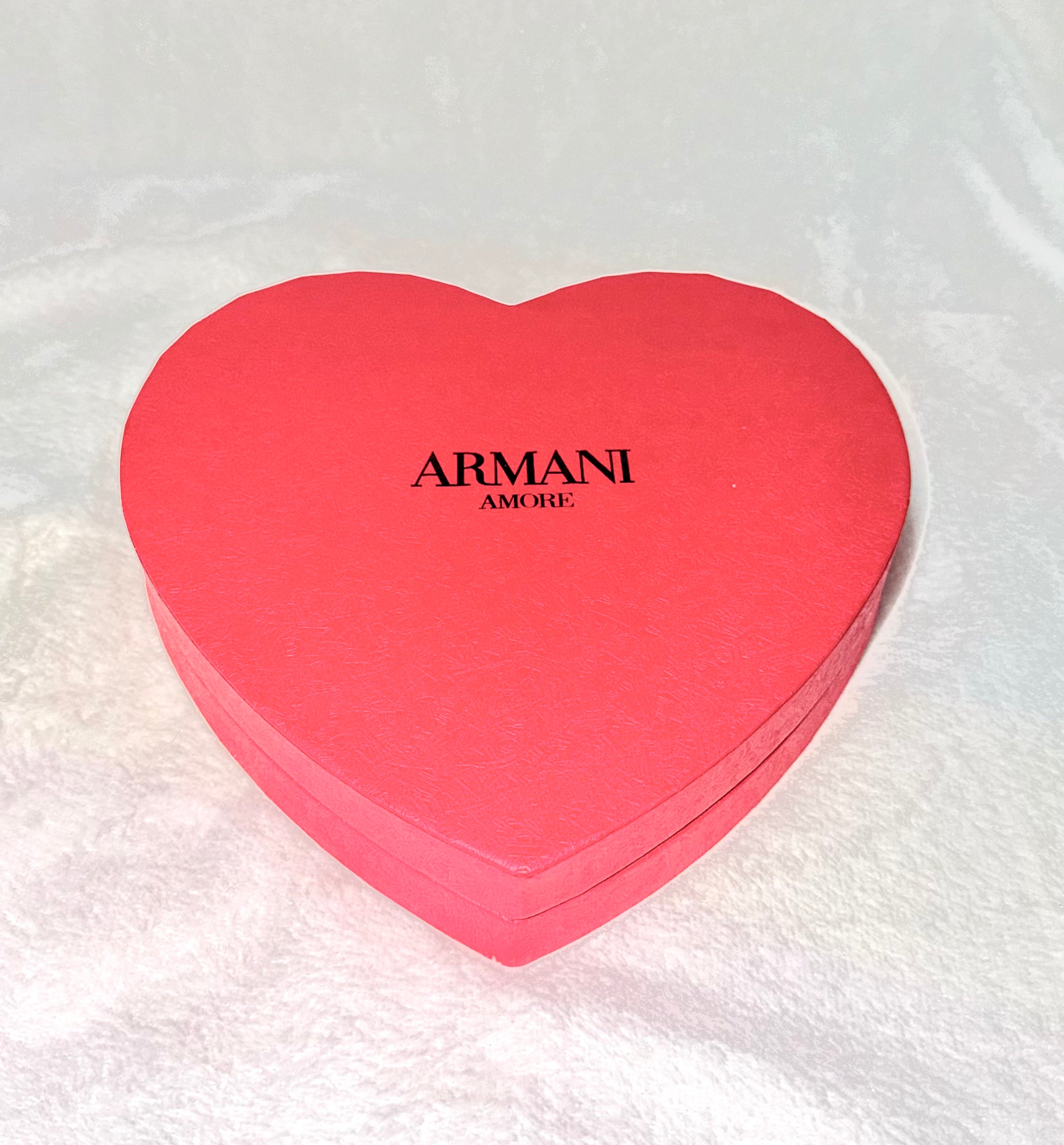 Luxury Perfume Gift Box – Red Edition