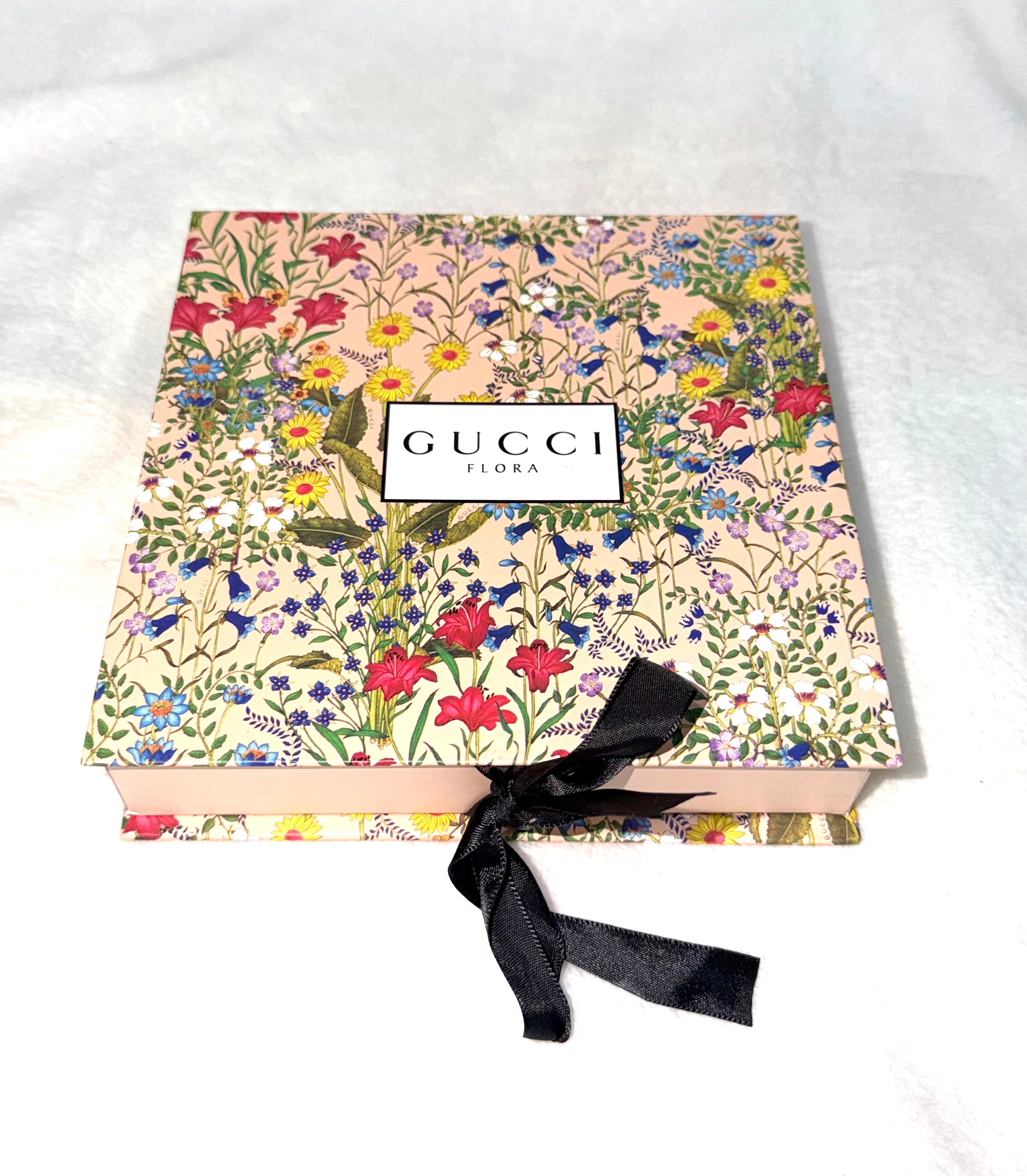 Premium Perfume Gift Box – Perfect for Special Occasions