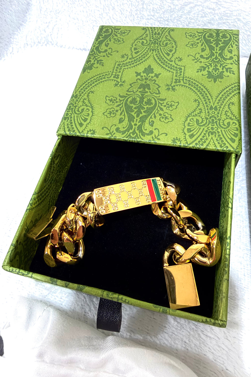 Noor Shine Signature Bracelet – Premium Gold Finish